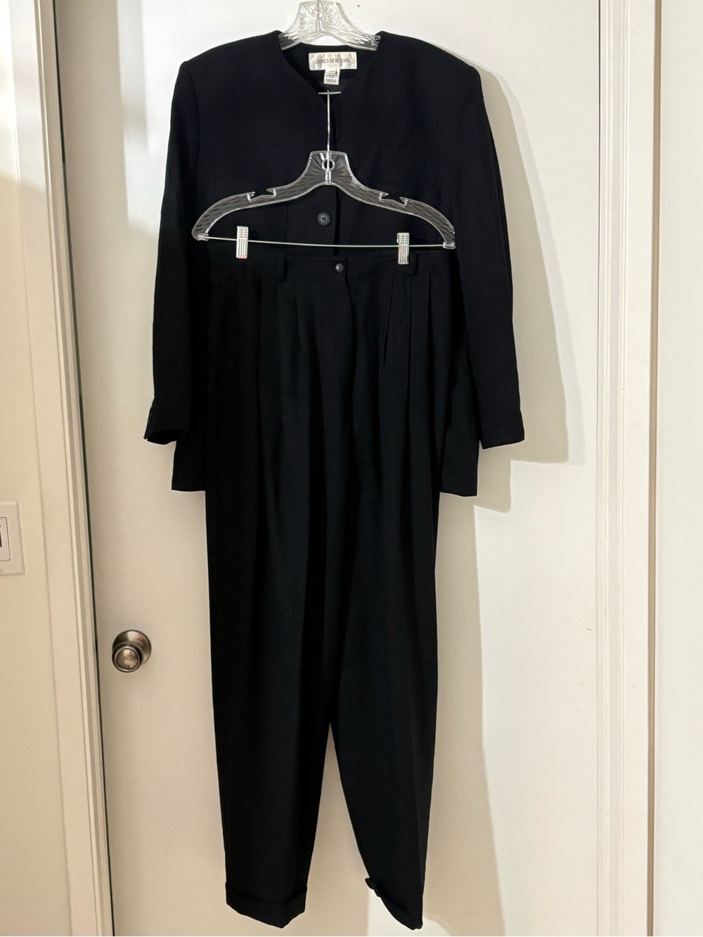 Wool Black Jones New York Classic Black High-Waist Pleated Pantsuit